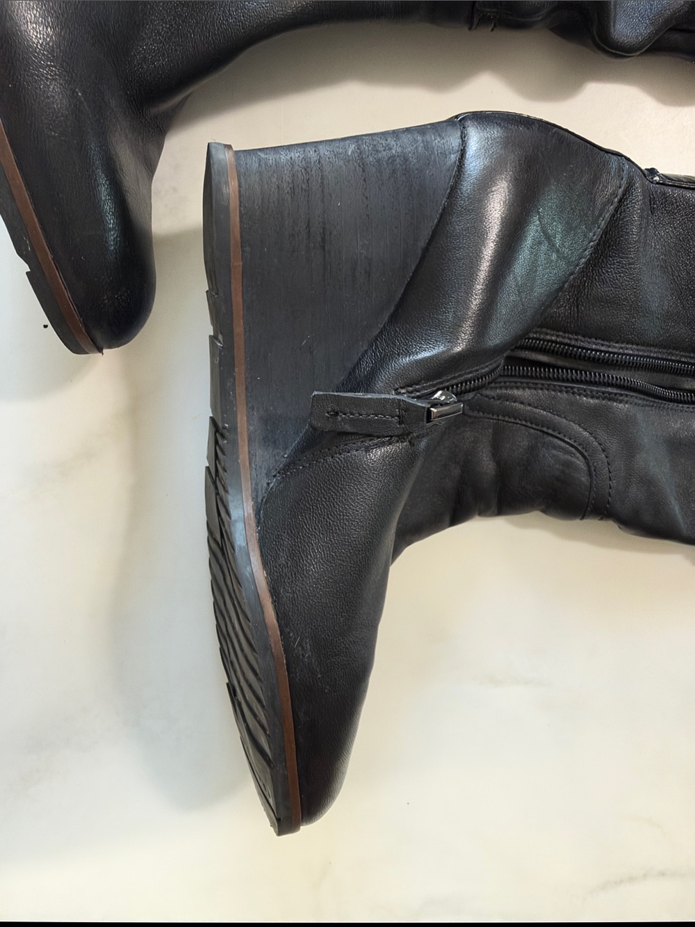Women's Black Leather Knee-High Wedge Boots - Picture 9 of 15